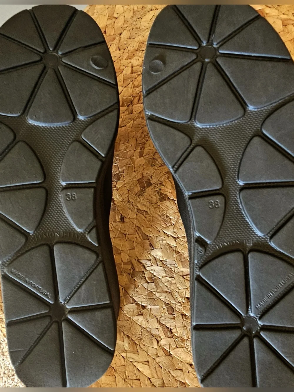Lemon Jelly Black Platform Slide Sandals EU 38 NWOB Waterproof Chunky Comfort